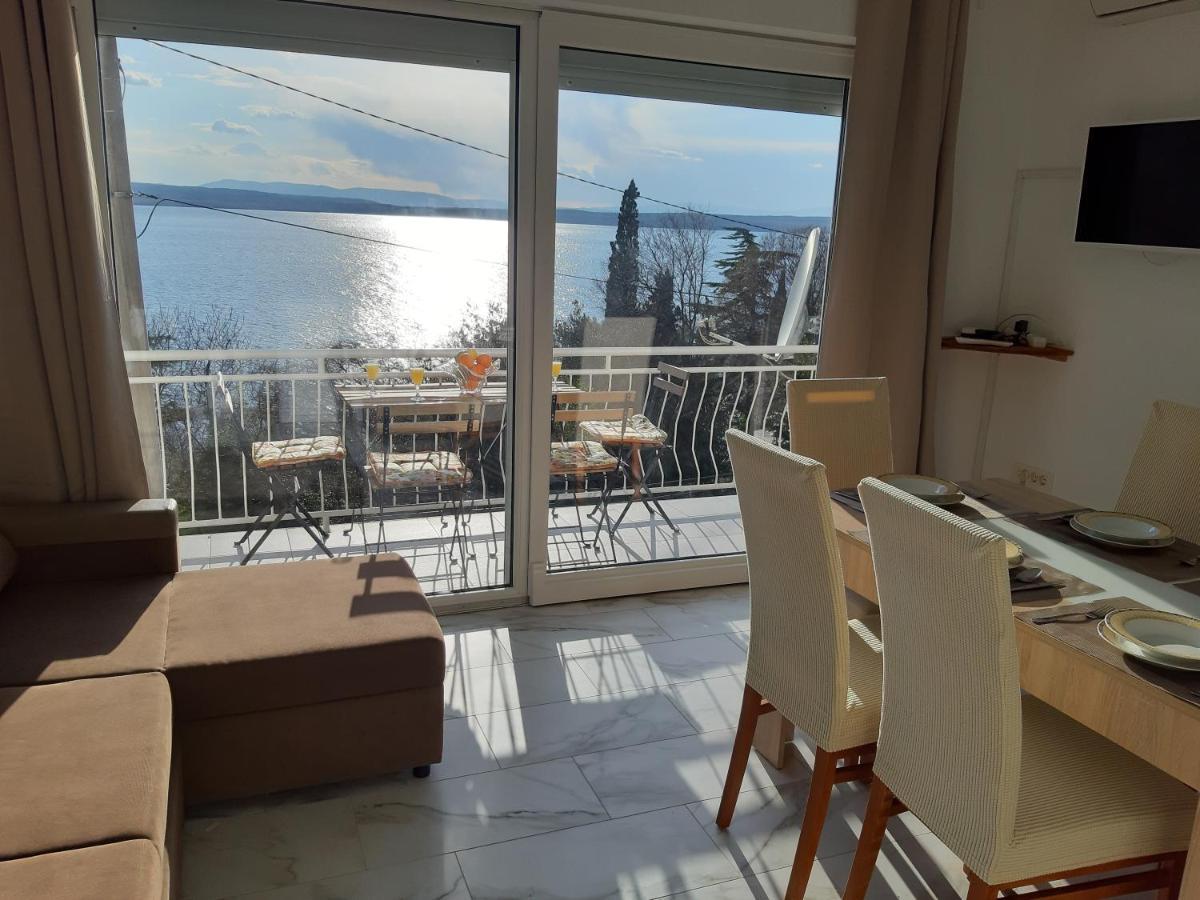 Apartment Elena Dramalj Kültér fotó